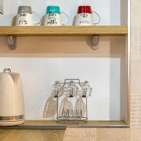 펜션 Meraki House 알게로