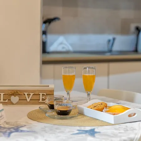 펜션 Meraki House 알게로