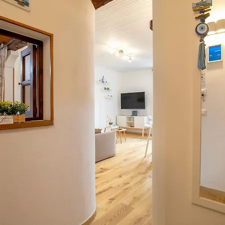 Meraki House Holiday home